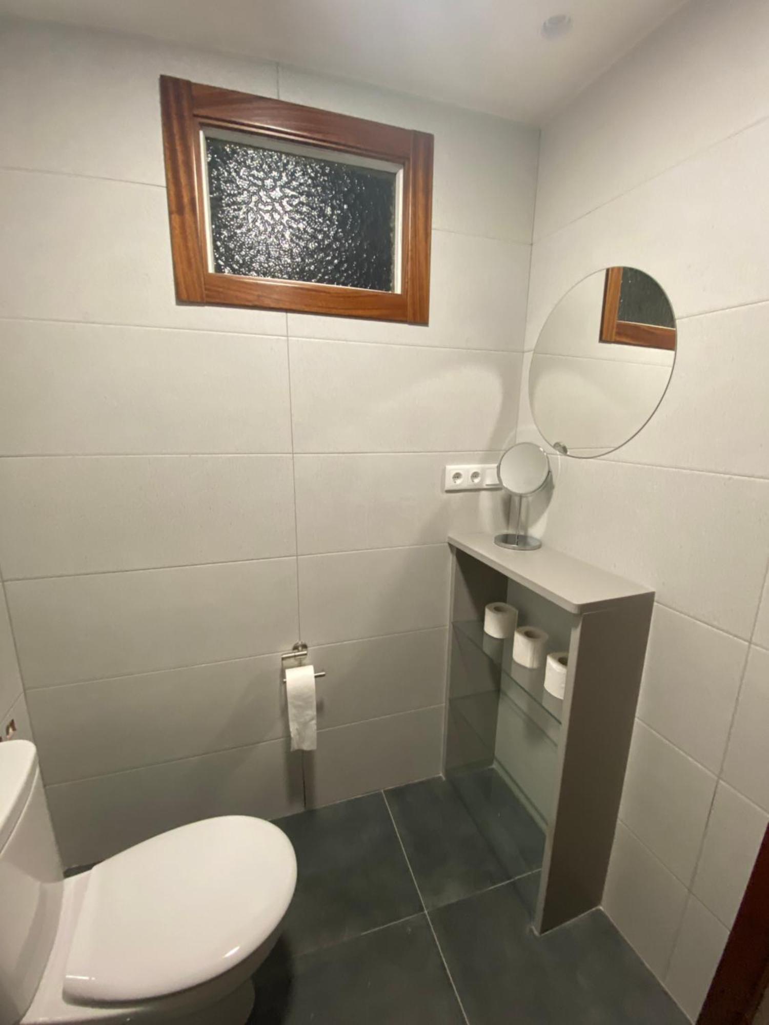 Piso Grande Y Muy Luminoso Apartment Santiago de Compostela Ngoại thất bức ảnh